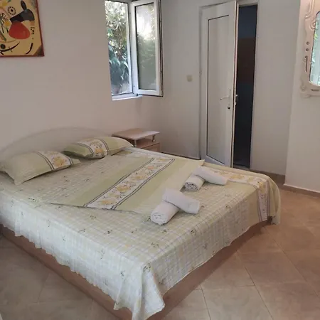 Eos Къща за гости